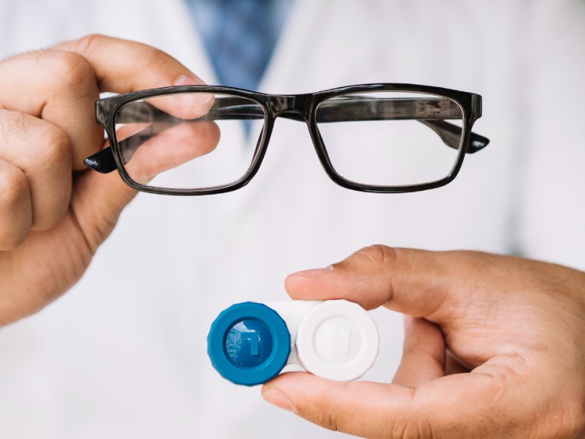 contact-lenses-vs-glasses-which-is-the-right-choice-for-you