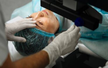 how-atos-lasik-differs-from-normal-lasik-procedures